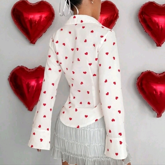 Heart Printed Simple Fitted Blouse For Women, Valentine's Day - Picture 2 of 4
